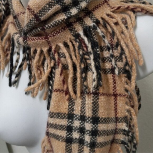 BURBERRY CHECK BEIGE SCARF MADE IN ENGLAND - Picture 5 of 6